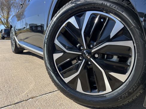 Used 2022 Kia EV6 Wind image 7