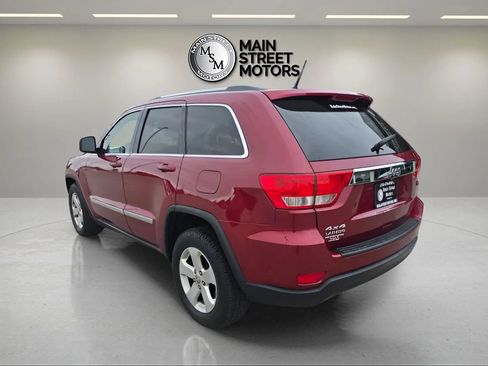 Used 2012 Jeep Grand Cherokee Laredo AWD/4WD image 3