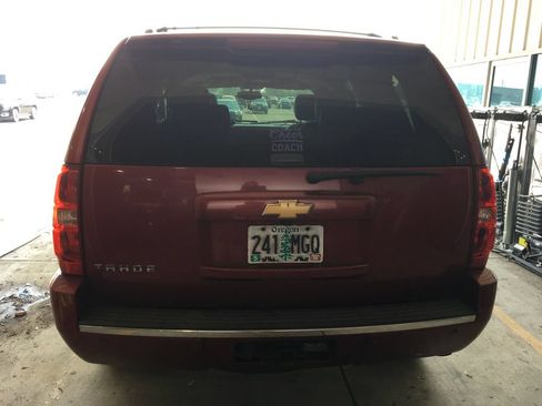 Used 2014 Chevrolet Tahoe LTZ AWD/4WD image 5