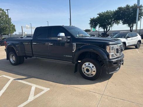 Used 2022 Ford F450 Platinum w/ FX4 Off-Road Package AWD/4WD image 4
