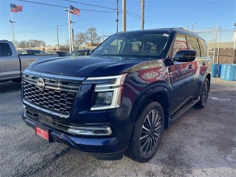 New 2025 Nissan Armada Platinum Reserve image 8