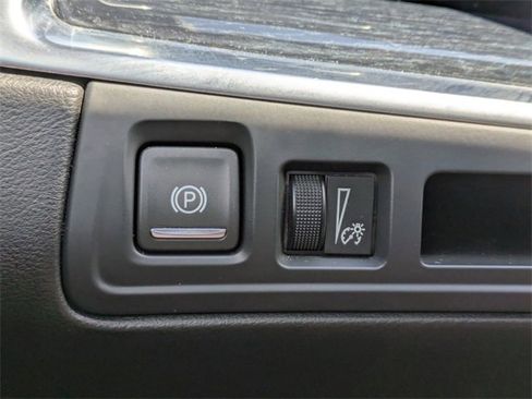 Used 2024 Cadillac XT5 Premium Luxury image 27