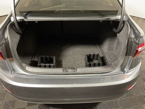 Used 2019 Volkswagen Jetta S image 14