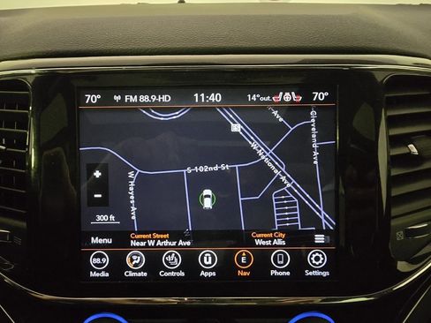 Used 2021 Jeep Grand Cherokee Trailhawk w/ Trailhawk Luxury Group image 15