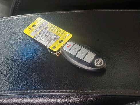 Used 2008 Nissan Altima 3.5 SE w/ Premium Pkg image 27