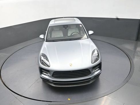 Used 2019 Porsche Macan AWD/4WD image 24