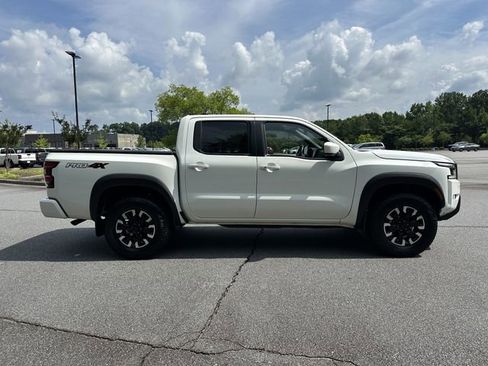 Certified 2024 Nissan Frontier PRO-4X w/ Technology Package AWD/4WD image 10