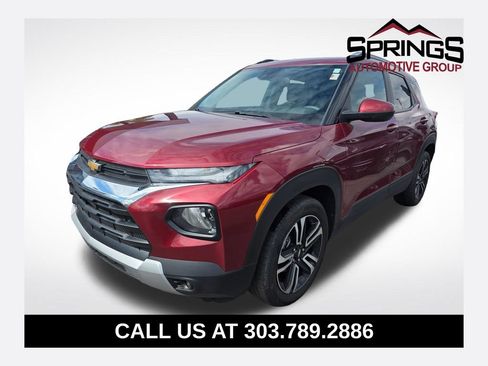 Used 2023 Chevrolet TrailBlazer LT FWD image 1