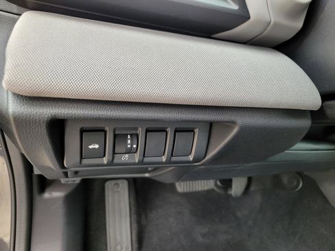 Certified 2025 Subaru Legacy Premium image 27