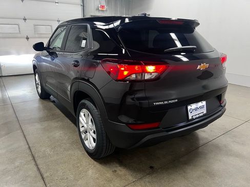 New 2026 Chevrolet TrailBlazer LS w/ LS Convenience Package FWD image 5