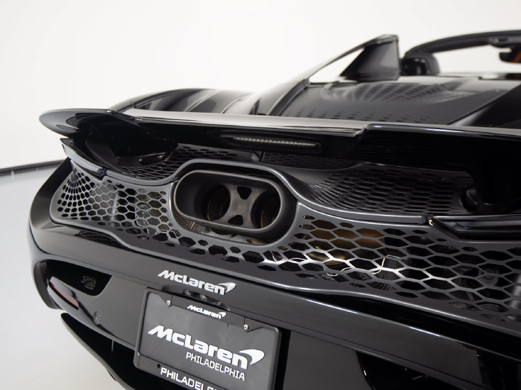 Used 2024 McLaren 750S Spider RWD image 44
