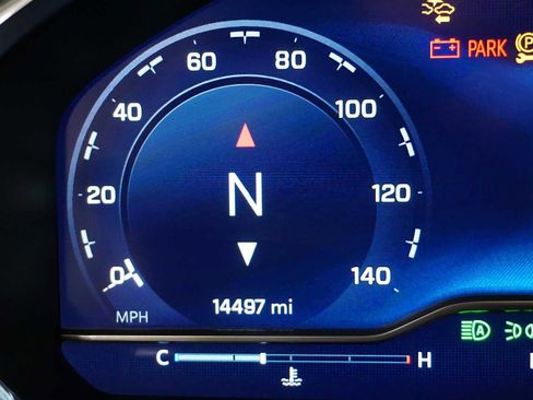 Used 2023 Chevrolet Silverado 1500 LT image 26