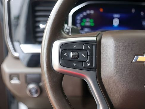 Used 2022 Chevrolet Silverado 1500 LTZ w/ LTZ Convenience Package II image 16