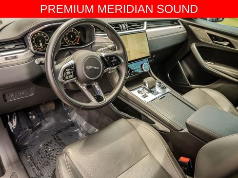 Used 2024 Jaguar F-PACE R-Dynamic S AWD/4WD image 4