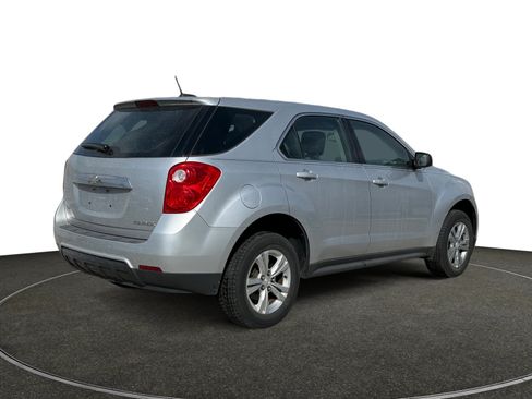 Used 2015 Chevrolet Equinox LS image 6