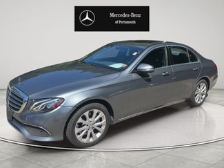 Used 2017 Mercedes-Benz E 300 4MATIC video 1