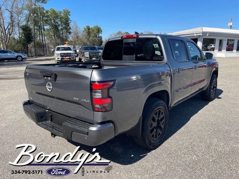Used 2023 Nissan Frontier SV w/ SV Convenience Package image 15
