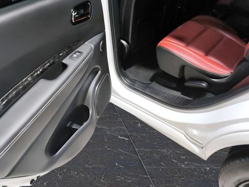 Used 2023 Dodge Durango SRT Hellcat AWD/4WD image 34