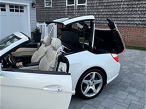 Used 2013 Mercedes-Benz SL 550 image 16