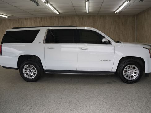 Used 2019 GMC Yukon XL SLT image 6