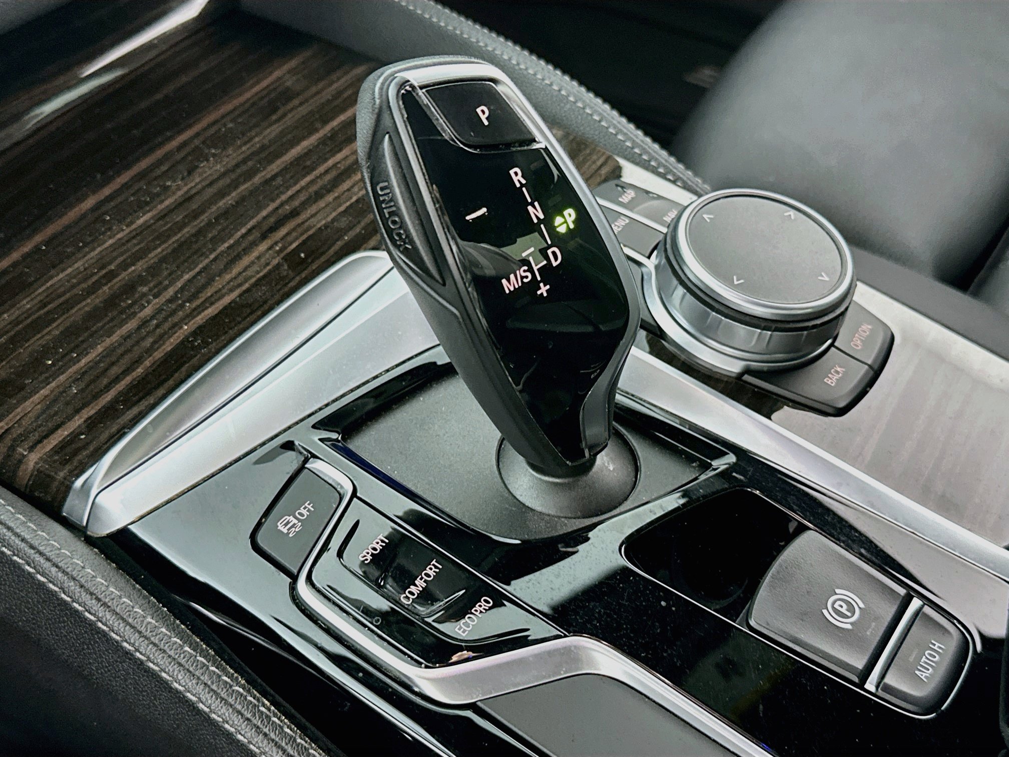 Used 2020 BMW 540i RWD image 17