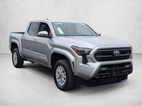 Used 2024 Toyota Tacoma SR5 image 3