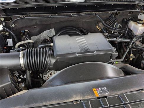 Used 2024 Chevrolet Silverado 2500 Custom w/ Custom Convenience Package AWD/4WD image 29