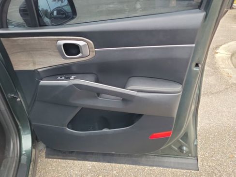 Used 2023 Kia Sorento X-Line EX image 40