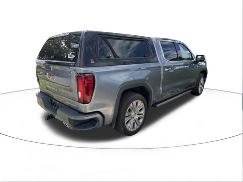 Used 2021 GMC Sierra 1500 Denali w/ Denali Ultimate Package AWD/4WD image 2