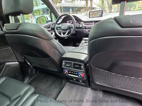 Used 2018 Audi Q7 3.0T Prestige w/ Prestige Package AWD/4WD image 34