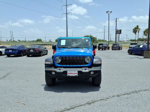 Used 2024 Jeep Wrangler Unlimited Sport AWD/4WD image 3
