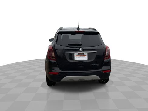 Used 2022 Buick Encore Preferred w/ Safety Package image 7