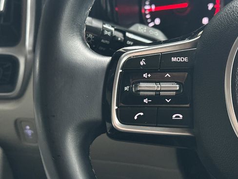 Used 2022 Kia Sorento EX w/ Panoramic Sunroof Package image 33