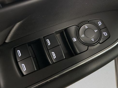 Used 2024 Buick Envision Preferred AWD/4WD image 15