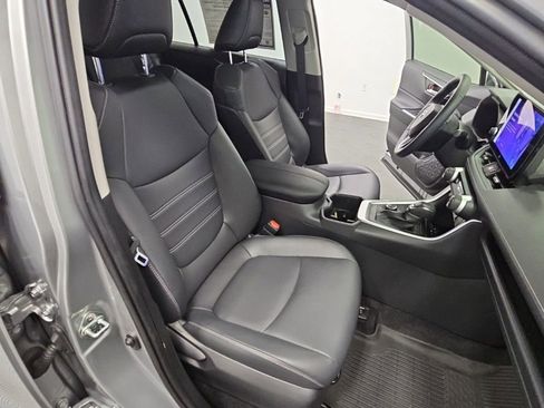 Used 2025 Toyota RAV4 XLE Premium AWD/4WD image 42