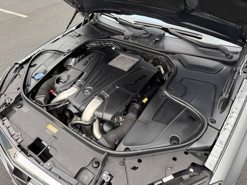 Used 2015 Mercedes-Benz S 550 Sedan image 38