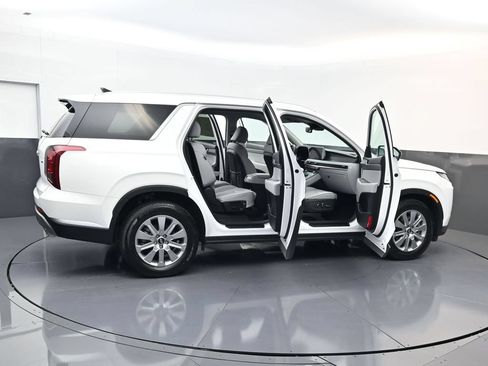 Certified 2025 Hyundai Palisade SEL AWD/4WD image 29