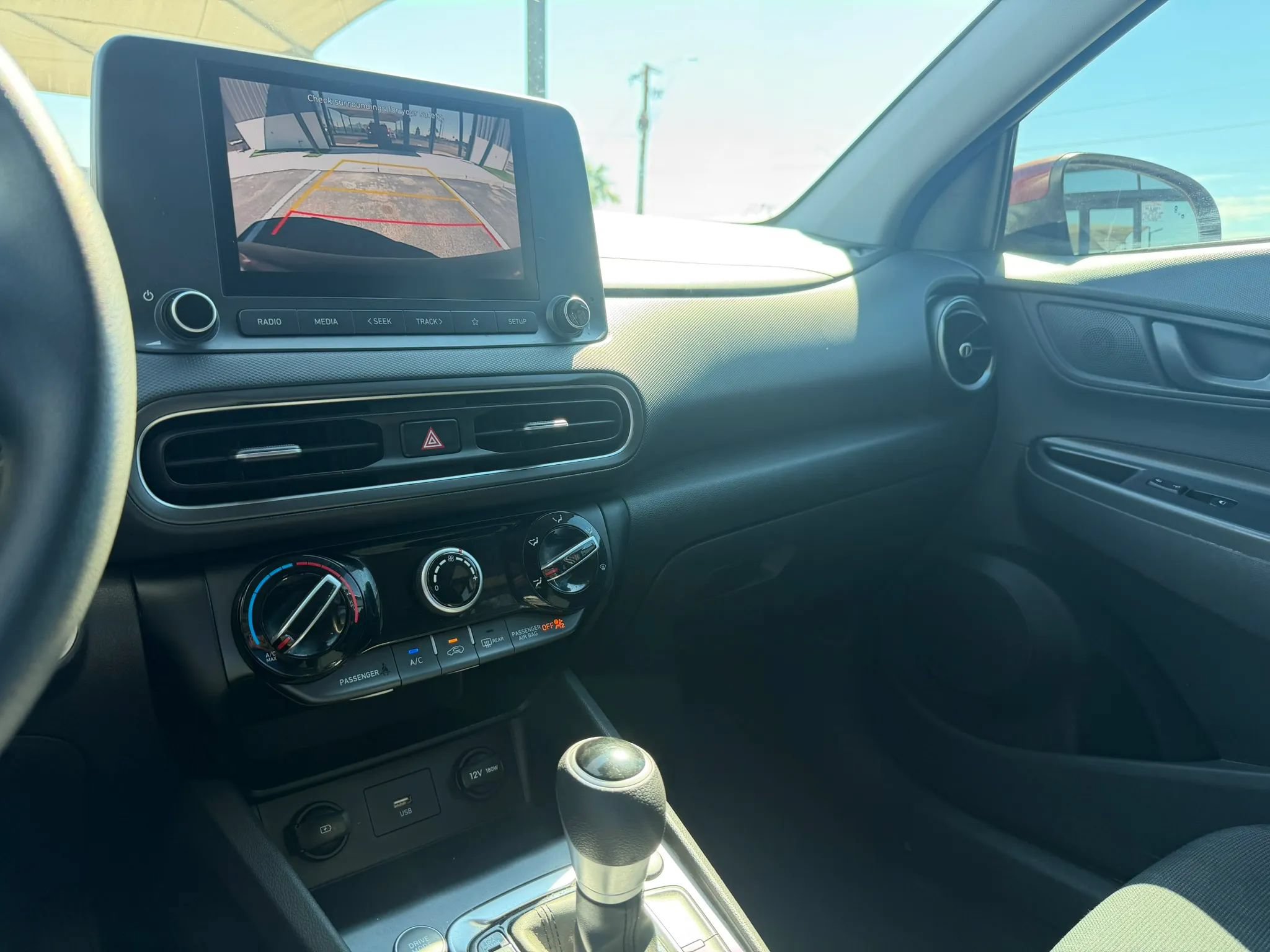 Used 2022 Hyundai Kona SEL FWD image 20