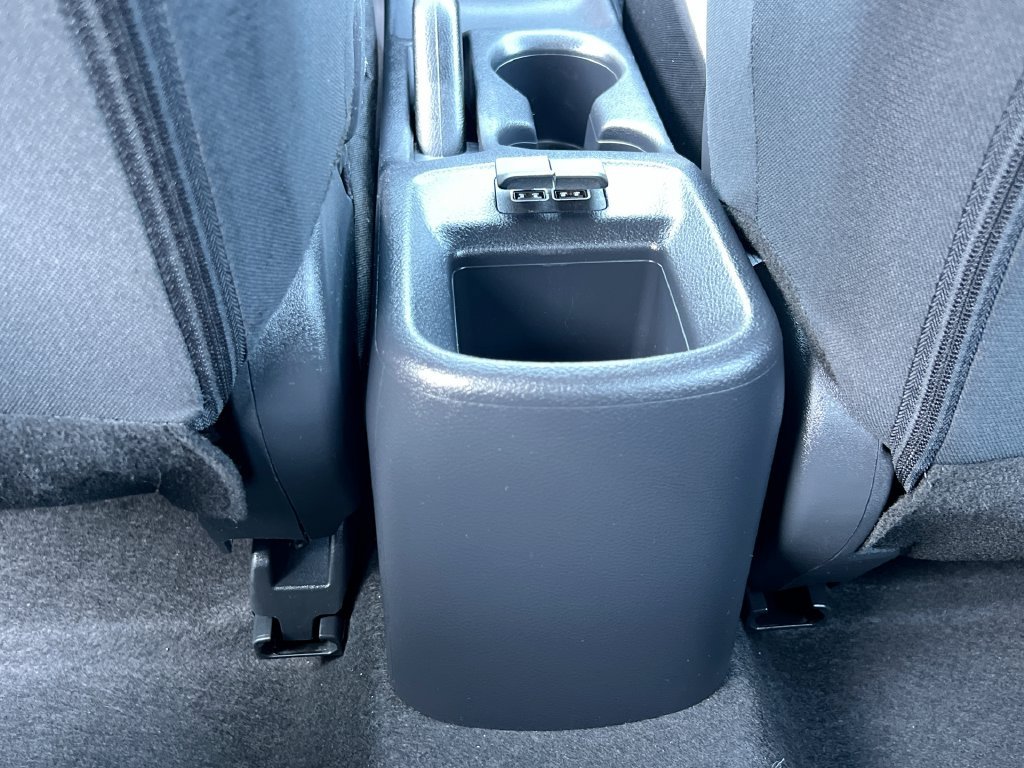 Used 2022 Nissan Versa SV FWD image 41