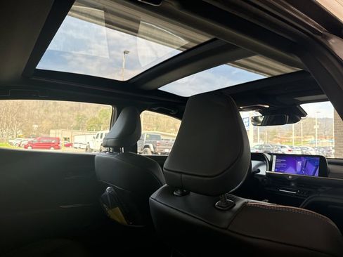 Used 2024 Toyota Crown Limited w/ Advanced Technology Package image 26