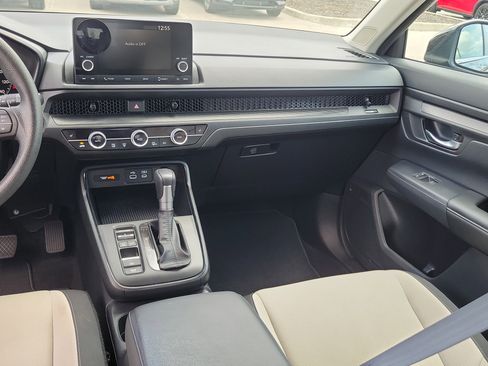 Used 2025 Honda CR-V EX image 19