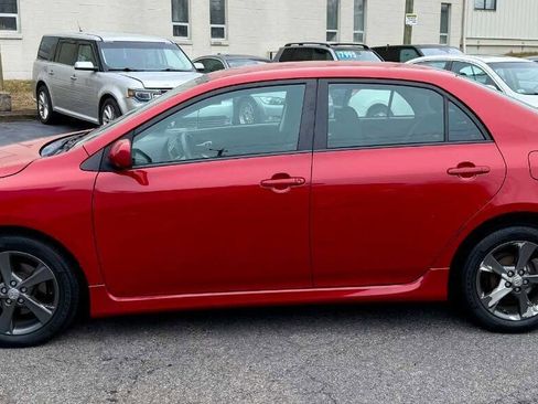 Used 2012 Toyota Corolla S image 3