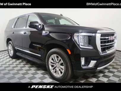 Used 2023 GMC Yukon SLT w/ SLT Premium Package