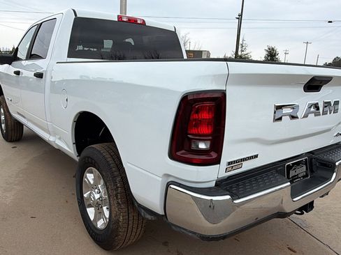 Used 2025 RAM 2500 Big Horn image 10