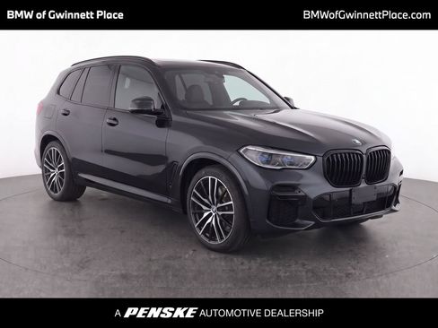 Used 2022 BMW X5 xDrive40i w/ M Sport Package AWD/4WD image 1