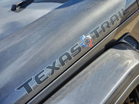 New 2026 Jeep Gladiator Sport image 14