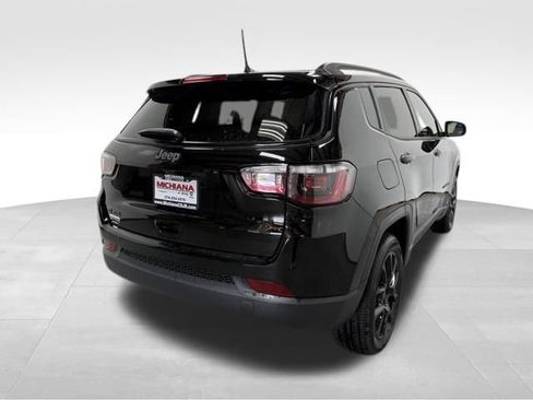 New 2026 Jeep Compass Latitude AWD/4WD image 7