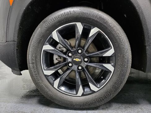 Used 2023 Chevrolet TrailBlazer LT w/ Convenience Package AWD/4WD image 5