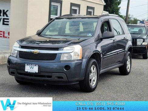Used 2009 Chevrolet Equinox LS AWD/4WD image 3