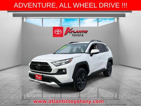 Used 2024 Toyota RAV4 Adventure AWD/4WD image 4